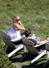 03270_Tikipeter_Kate_Hudson_relaxing_on_vacation_010_122_448lo.jpg